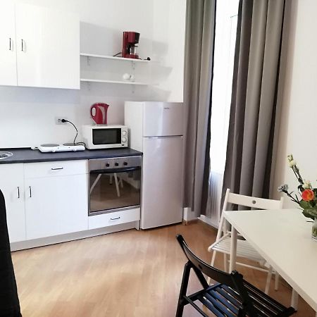 Studio Piata Amzei Nr.1 Бухарест Екстер'єр фото